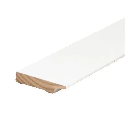 Radiata pine plint wit gegrond 12x55mm