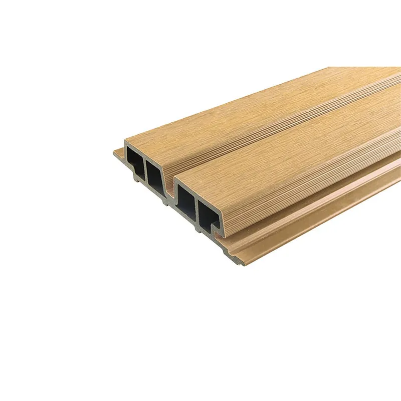 FiberdeckWPC WEO60 Gardenwall cedar FSC