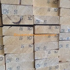 Vuren geschaafd 50x150 mm. 360 cm. (netto maat 44x146) FSC Mix 70%