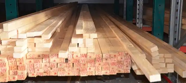 Panlat 25x42 mm. ( netto 24,5x38 ) 450 cm.