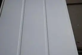 Mdf schroot 10x84 mm. 366 cm.