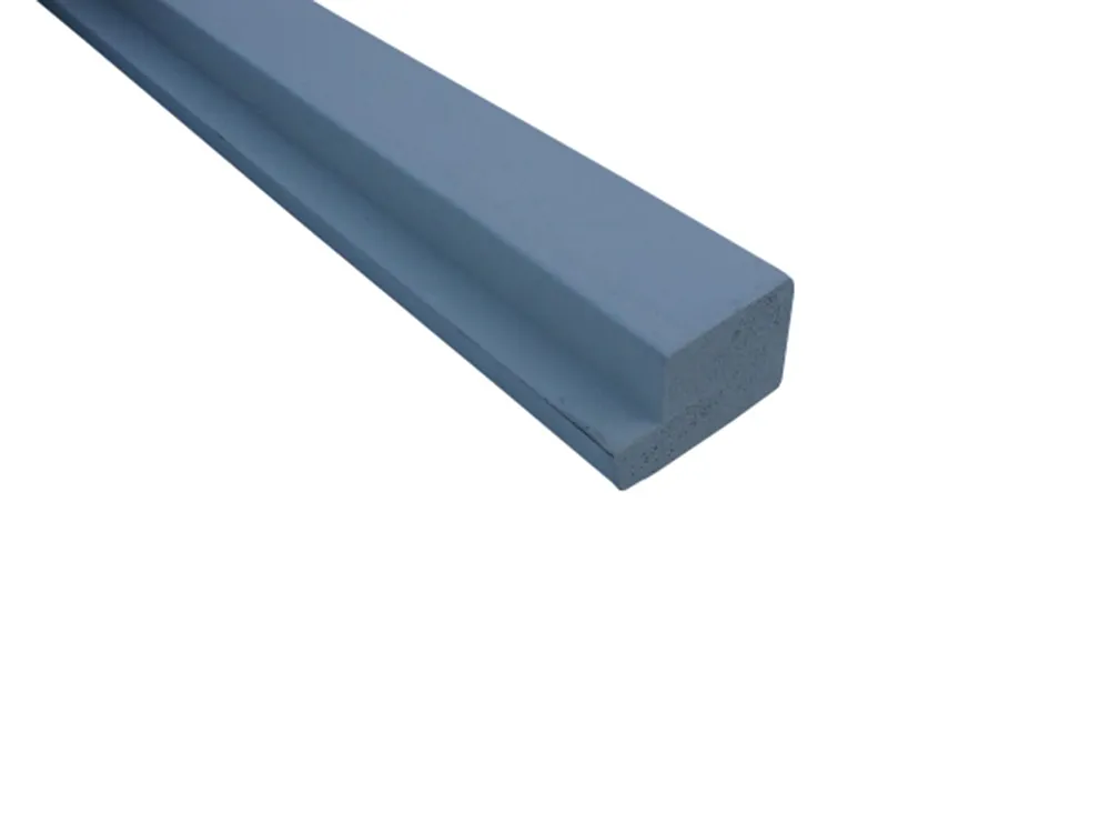 Raamhout geprofileerd Enkel Glas 40x90 hardhout gegrond lang 590 cm onderdorpel recht