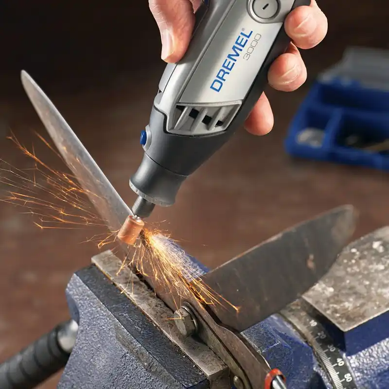 DREMEL, MODEL 3000-5 + 5 ACC.