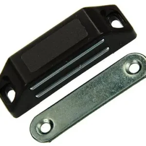 1015925 - 2 MAGNEETSLOTEN, ZWAAR MODEL, KUNSTSTOF BRUIN