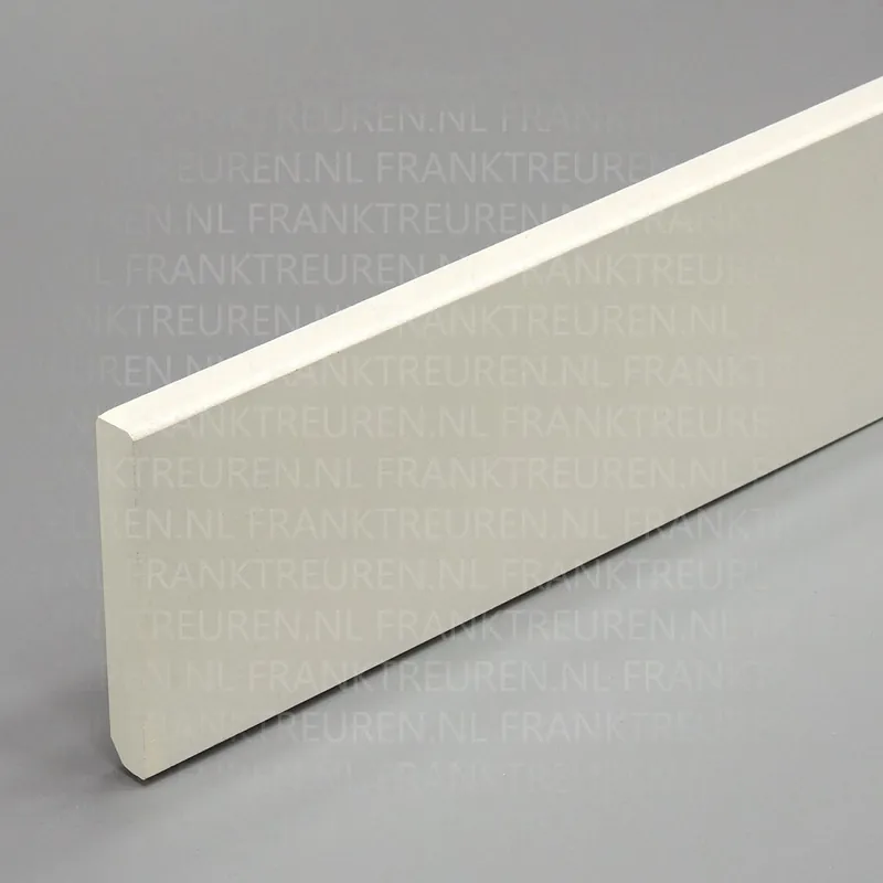 Plint MDF V313 gegrond 12x90mm (4)